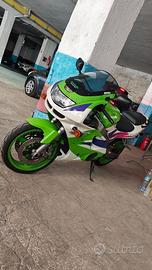 Kawasaki Ninka ZX6-R 600 1995 ISCRITTA ASI