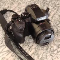 Fotocamera Panasonic  Lumix FZ 300 a prezzo eccezi