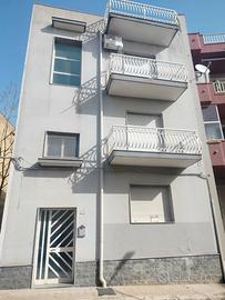 Casa unifamiliare via Crispi 173