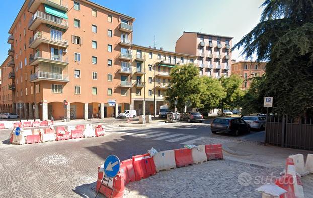 Singola in Zona Universitaria - 370 EURO