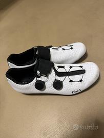 Scarpe fizik vento boa carbon taglia 43.5