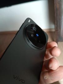 Vivo X 300 PRO 12/256 GB nuovo