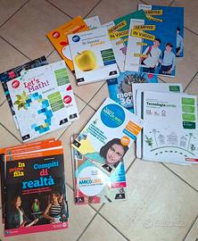 Libri secondaria di primo grado (1,2 e 3 media) 