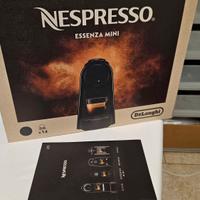Nespresso Essenza Mini EN85.B