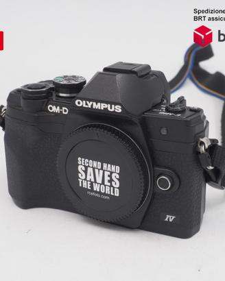 Olympus OM-D E-M10 IV