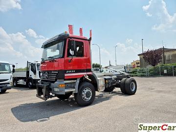 MERCEDES-BENZ ACTRO 2031 4X4 autotelaio