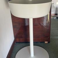 Tavolino/Comodino con Contenitore
