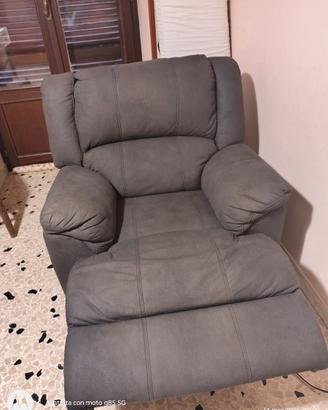 Poltrona elettrica pieghevole con pulsante