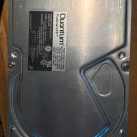 Hard disk IDE Quantum retro anni 90