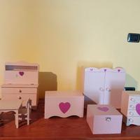 Arredamento giocattolo in legno