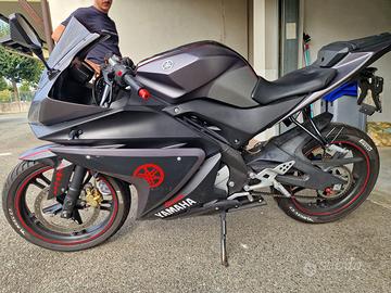YAMAHA YZF R-125