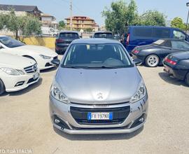 PEUGEOT 2008 1.2 BENZINA ADATTA NEOPATENTATI