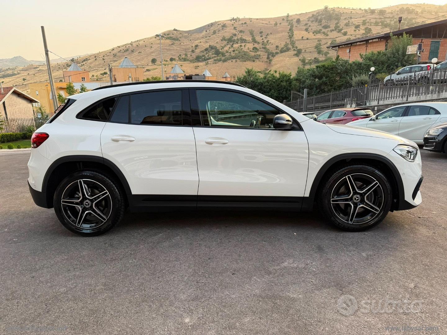 Mercedes-Benz Gla 2023 photo 4