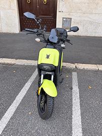 E-zi Citi 2-HS elettrico - 3450 km - 2 caricatori