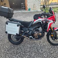 Honda Africa Twin 1000 DCT, 8760 km Akrapovic