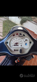 Vespa LX 150