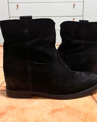Stivaletto nero