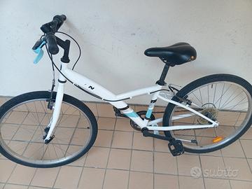 Mountain bike ragazza. 