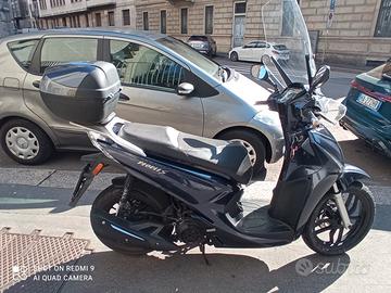 Kymco people s 200i