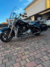 Harley-Davidson Touring Road King - 2022