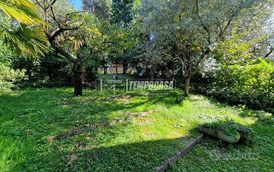 VILLA SCHIERA IN RESIDENCE ESCLUSIVO A COLÀ