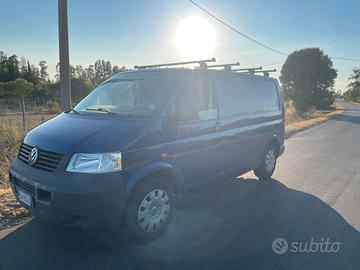 Volkswagen T5 Transporter