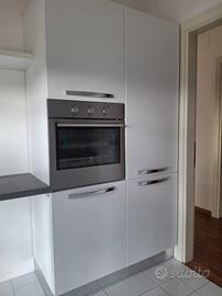 cucina completa con elettrodomestici nuova