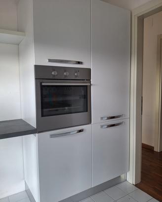 cucina completa con elettrodomestici nuova