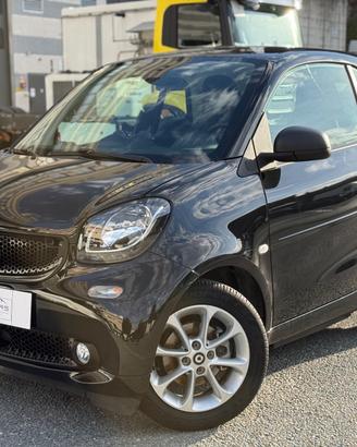 SMART EQ FORTWO COUPE PASSION 19.000 KM PERFETTA
