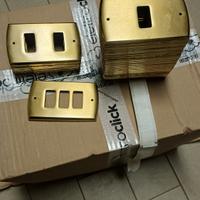 placche copri interruttore in ottone