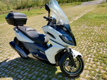 Scooter Kymco K-XCT 300i