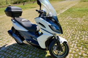 Scooter Kymco K-XCT 300i