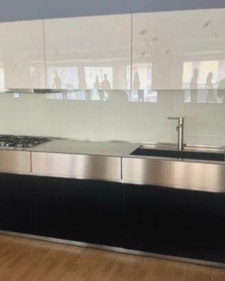 Cucina nuova in pelle 4 metri lineari