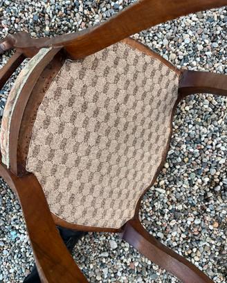 Una sedia Luigi Filippo