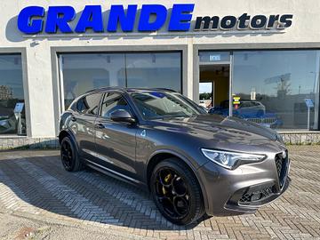 Alfa Romeo Stelvio 2.9 Bi-Turbo V6 510 CV AT8 QUAD