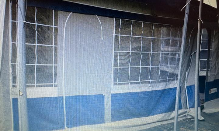 Roulotte flipper 7posti 11.000 Follonica