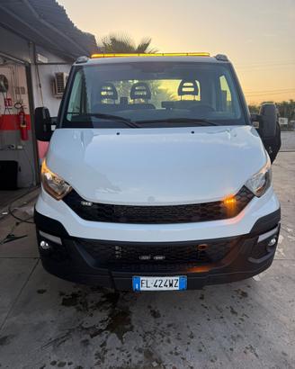 Carroatrezzi Iveco daily 35