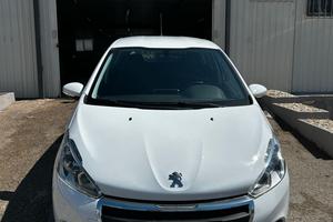 Peugeot 208 BlueHDi 100 S&S 5 porte Allure