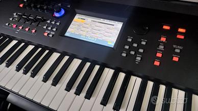 Yamaha Modx 7 plus