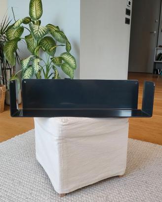 Mensole in metallo di design per libri e quadretti