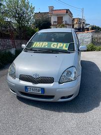 TOYOTA YARIS 1300 GPL UNICO PROPRIETARIO