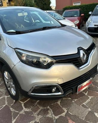 Renault Captur 1.5 dCi 8V 90 CV Start&Stop Iconic