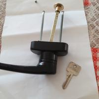 maniglie x porta tagliafuoco 