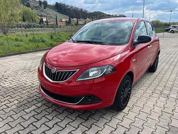 Lancia Ypsilon 1.0 FireFly 5 porte S&S Hybrid Ecoc