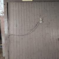 Portone basculante coibentato