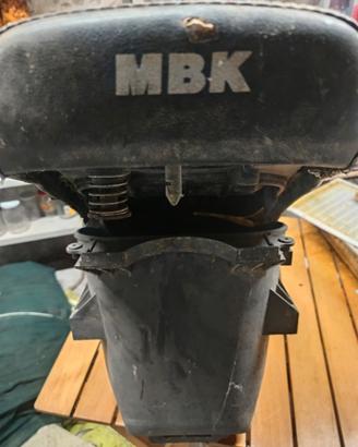 Pezzi di ricambio motorino mbk