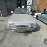 Ricambi Opel Astra F-Cabrio 1.6 benz del 1998