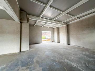 CAPANNONE A CASTELLO DI BRIANZA