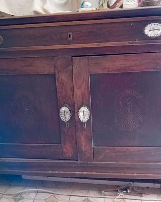 Mobili antichi usati