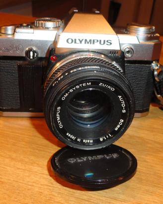 OLYMPUS OM 30